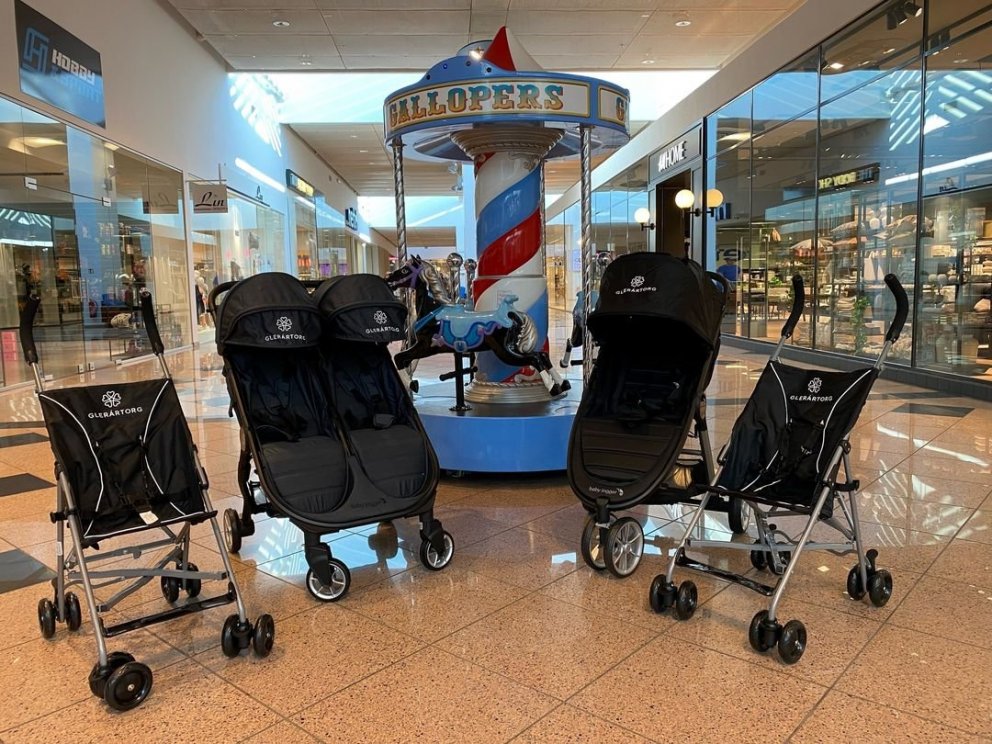 Nýjar kerrur fyrir börnin á Glerártorgi